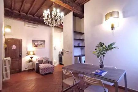 Ferienwohnung Perfect Location In Center Florenz Exterior foto