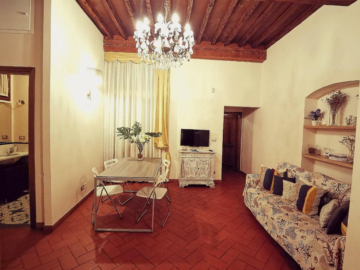Ferienwohnung Perfect Location In Center Florenz Exterior foto
